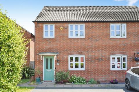 3 bedroom semi-detached house for sale, Bridgewater Road, Burton-on-Trent, Staffordshire, DE14