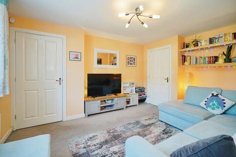 3 bedroom semi-detached house for sale, Bridgewater Road, Burton-on-Trent, Staffordshire, DE14