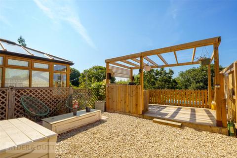 3 bedroom semi-detached house for sale, Wakefield Road, Fenay Bridge, Huddersfield, West Yorkshire, HD8