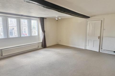 2 bedroom terraced house to rent, High Market Place, Kirkbymoorside, York