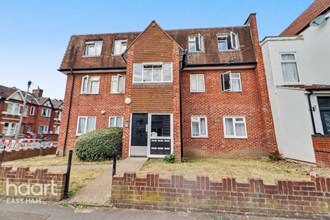 2 bedroom flat to rent, Plaistow Park Road, LONDON