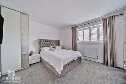 4 bedroom semi-detached house for sale, 14 Warmwell Road, Crossways, DT2 8