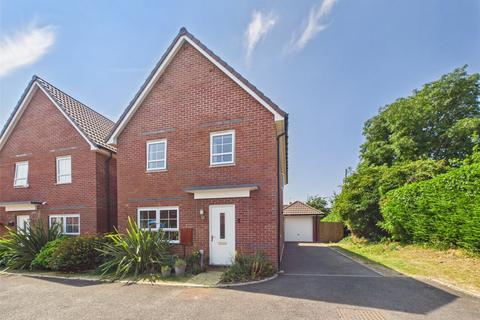 4 bedroom detached house for sale, Osprey Place, Newent, Gloucestershire, GL18