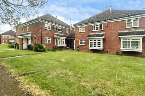 2 bedroom terraced house to rent, Milverton Green, Luton, Bedfordshire, LU3