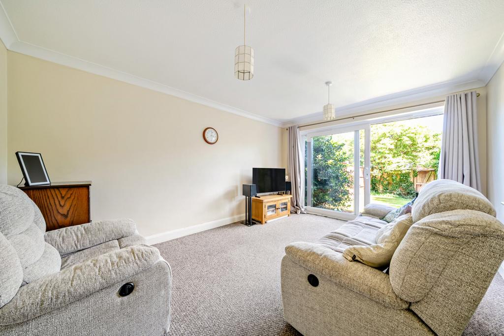 1487404-9-6a4bd84...