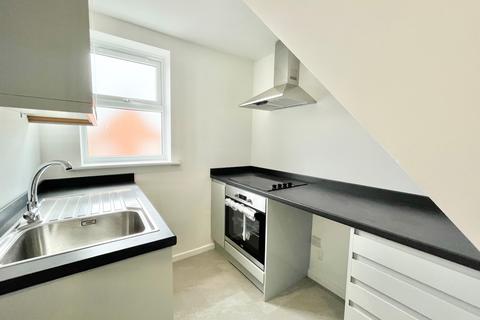 Studio to rent, Waterworks Road, Norwich, NR2