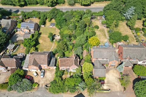 3 bedroom detached house for sale, Chase Hill, Geddington, Kettering, Northamptonshire, NN14