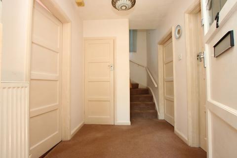3 bedroom detached house for sale, Chase Hill, Geddington, Kettering, Northamptonshire, NN14