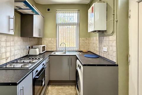 4 bedroom house share to rent, Olive Grove Road, Sheffield S2