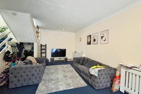 2 bedroom flat to rent, Bedford Square, Dunstable LU5