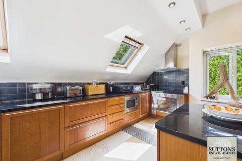 3 bedroom flat for sale, Earlsdon House, Earlsdon Avenue South, Coventry, CV5 6DR