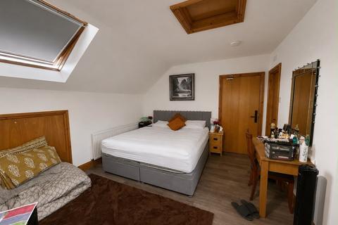 Studio to rent, Krypton Close, Milton Keynes, MK5