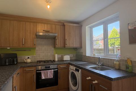 3 bed house for rent in Barlow Close, Bury, BL9