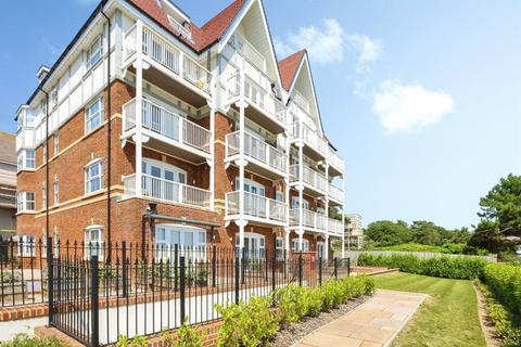 2 bedroom flat for sale, Sonnet, West Cliff Gardens, Bournemouth, Dorset, BH2