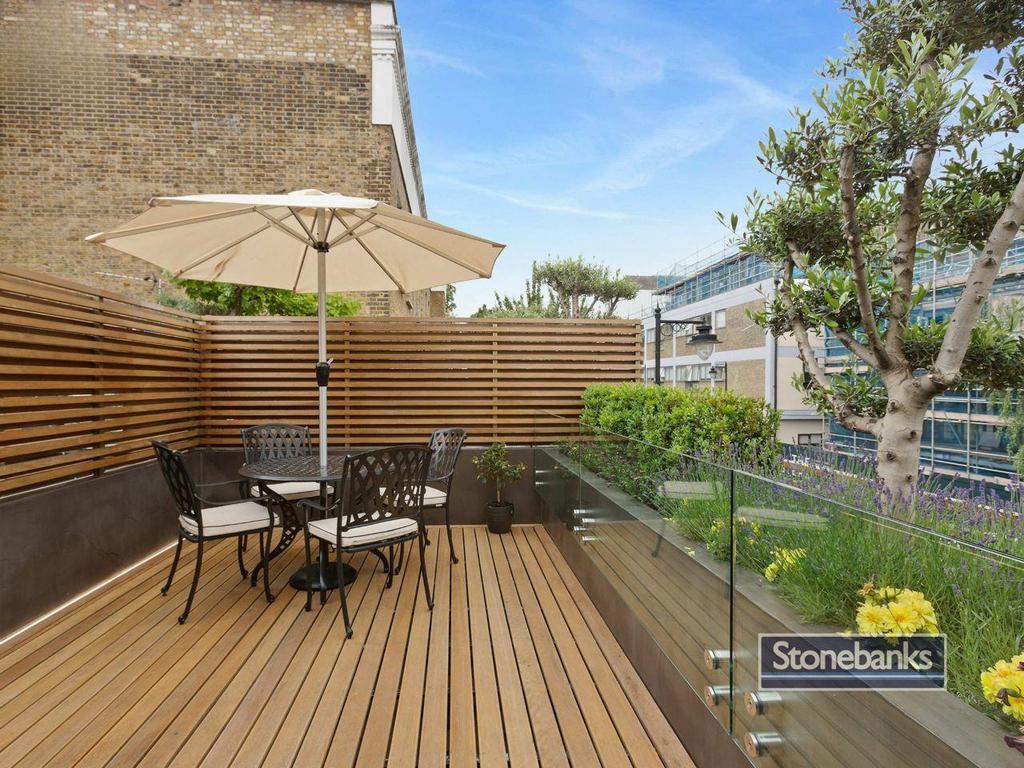 Decking area