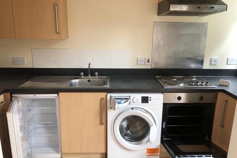1 bedroom flat to rent, Waterloo Road, Bedford