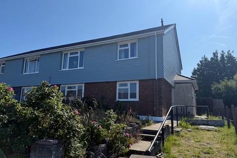 2 bedroom flat to rent, 12 Beili Glas  Loughor  Swansea