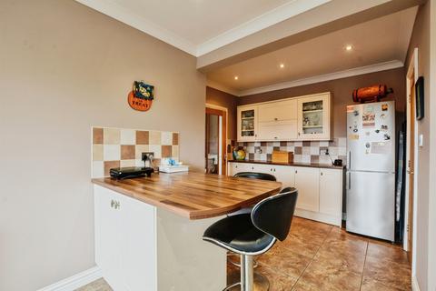 3 bedroom detached bungalow for sale, Burgh Road, Skegness