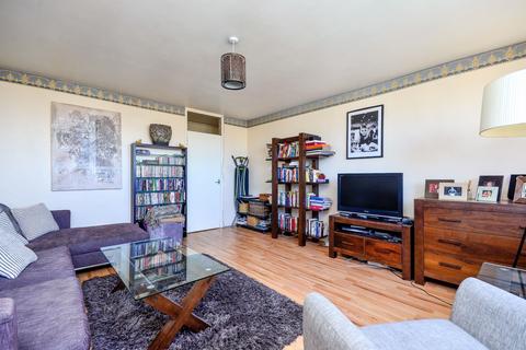 Stubbs Point, New Barn Street, London, E13