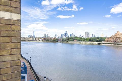 2 bedroom apartment for sale, King & Queen Wharf, London SE16