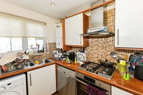 2 bedroom terraced house to rent, Barley Gardens, Winnersh, Wokingham, RG41