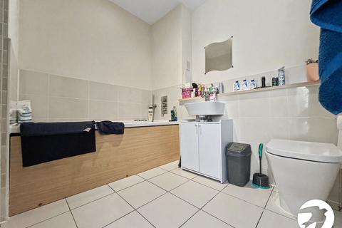 1 bedroom flat for sale, Condor House, Elliotts Way, Horsted, Chatham, ME4