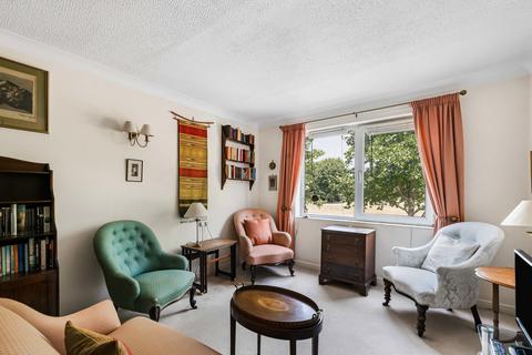 undefined, Fishers Lane, London, W4