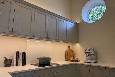 undefined, St Peters Mews, The Parade, Marlborough, Wiltshire, SN8