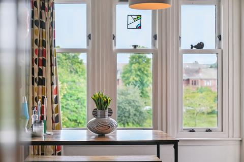 3 bedroom flat for sale, 7 Orchy Street, Flat 2/2, Cathcart, Glasgow, G44 4DH