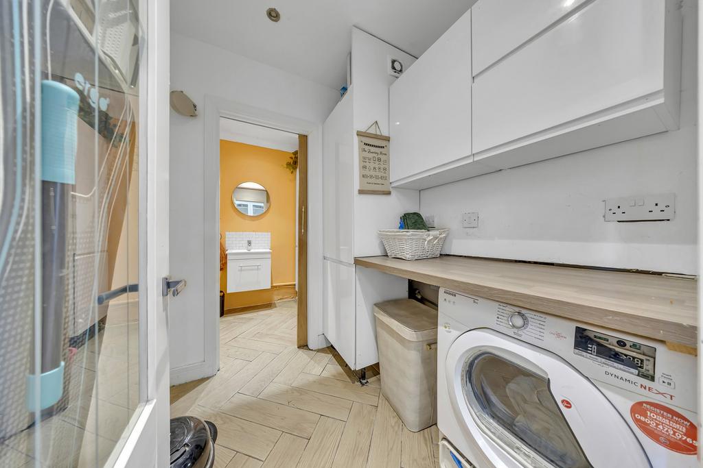 Utility room, utility