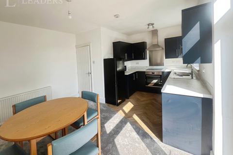 3 bedroom semi-detached house to rent, Brackens Avenue, Alvaston, Derby, DE24