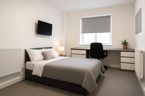 1 bedroom in a flat share to rent, Cowley Road, Oxford, Oxfordshire, OX4