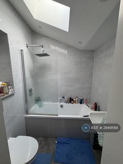 undefined, Queens Road, Reading, RG1