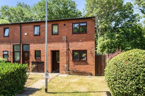 1 bedroom apartment for sale, Langton Grove, Northwood