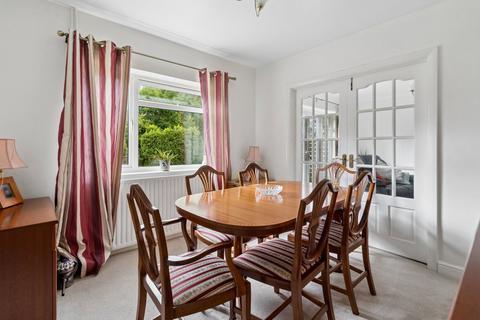 4 bedroom detached house for sale, Blenheim Close, Watford WD19