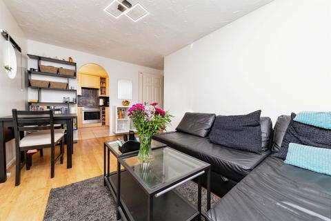 1 bedroom apartment for sale, Rosemont Close, Letchworth Garden City