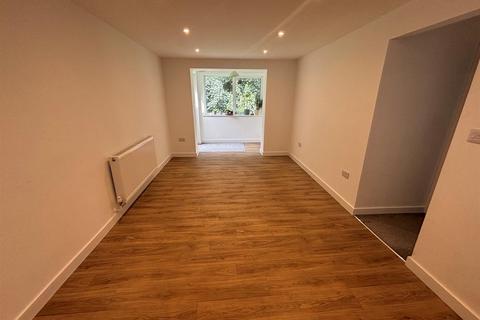 undefined, Compass West, Tregadillett, Launceston