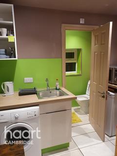 Studio to rent, Mander Way, CAMBRIDGE