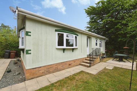 2 bedroom park home for sale, Bakers Lane, West Hanningfield, Chelmsford