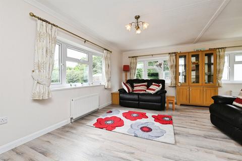2 bedroom park home for sale, Bakers Lane, West Hanningfield, Chelmsford