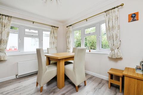 2 bedroom park home for sale, Bakers Lane, West Hanningfield, Chelmsford