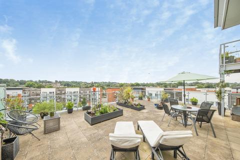 2 bedroom apartment for sale, Reavell Place, Ipswich