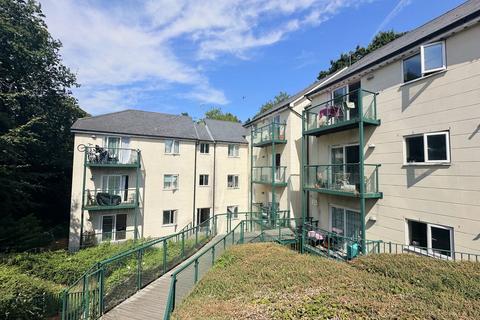 2 bed flat/apartment for rent in Gillsmans Hill, St Leonards-on-Sea, TN38