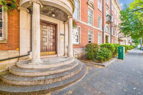 undefined, Westgate Street, Cardiff