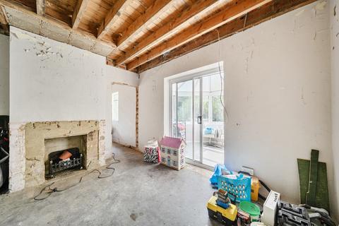 3 bedroom detached house for sale, Highams Lane, Chobham, Woking, Surrey, GU24