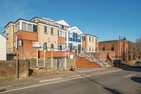 1 bed flat/apartment for rent in Victoria Street, Basingstoke