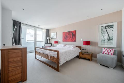3 bedroom flat for sale, Gunwharf Quays, Hampshire PO1