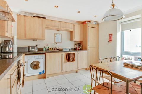2 bedroom apartment to rent, Colchester CO2