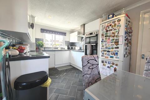 2 bedroom park home for sale, Devon Close, College Town, Sandhurst