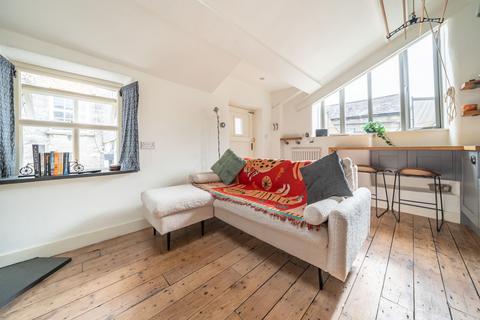 1 bedroom terraced house for sale, Market Square, Kirkby Lonsdale, LA6